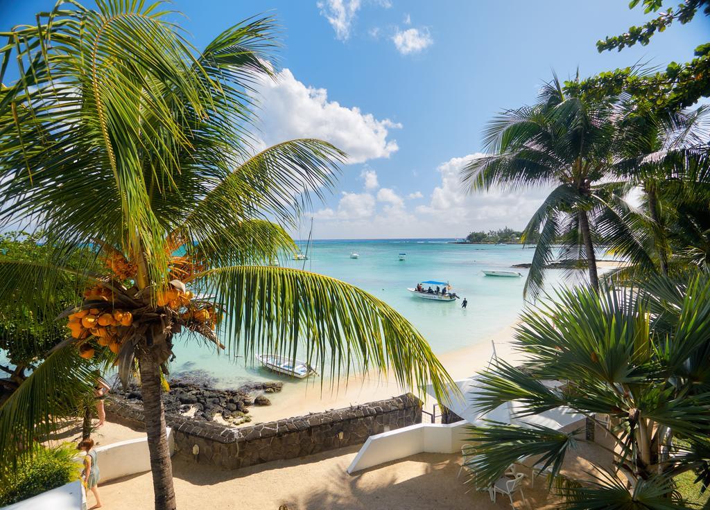 Le Beachclub Pereybere Beach Exterior foto