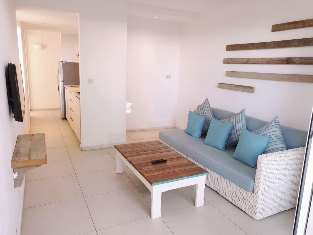 Le Beachclub Pereybere Beach Exterior foto
