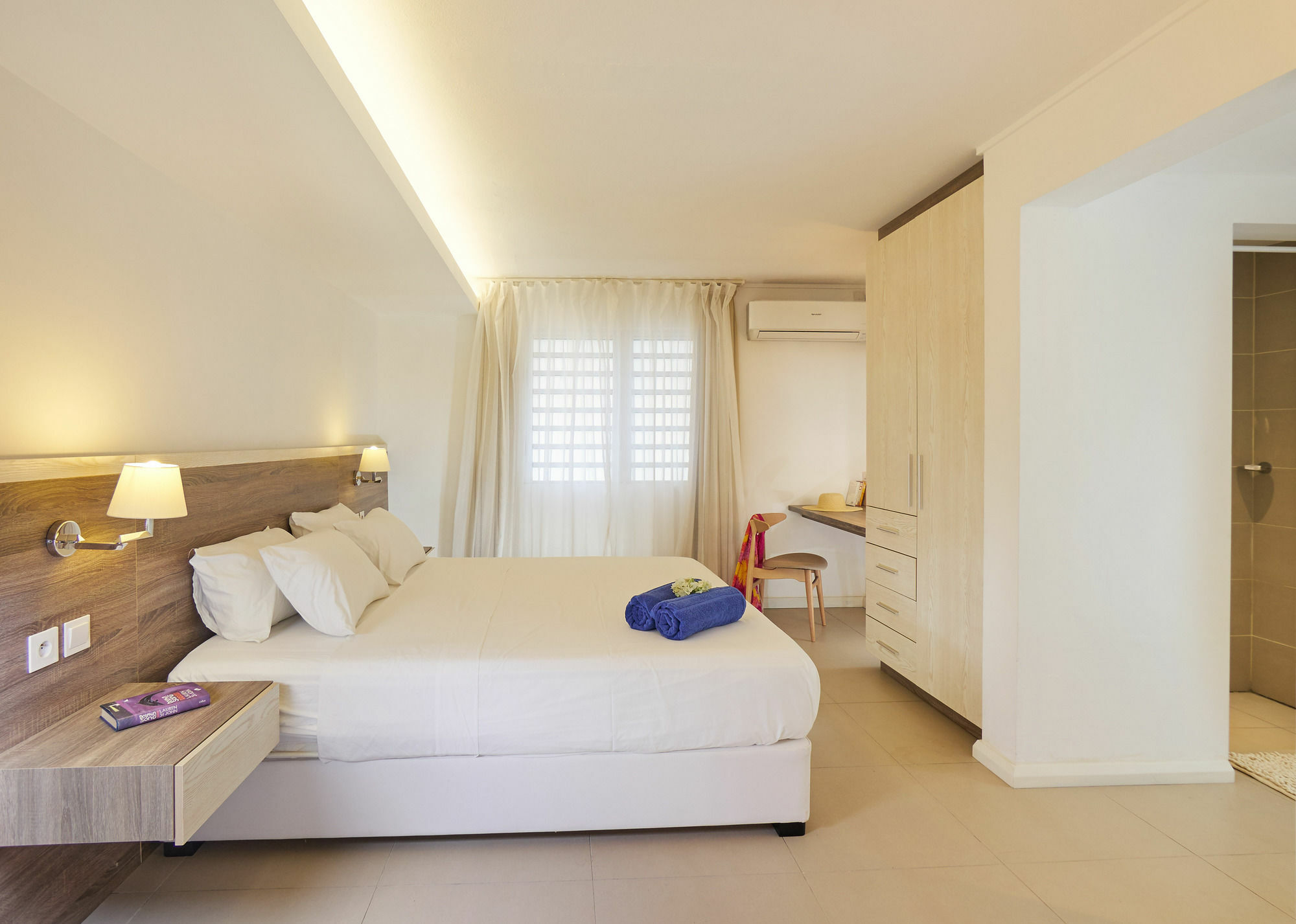 Le Beachclub Pereybere Beach Exterior foto